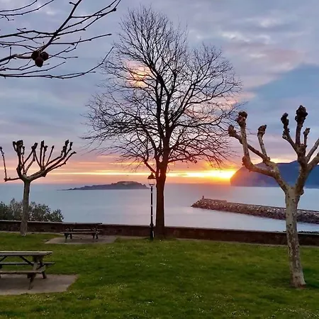Arostegi , Apto Renovado En Pleno Centro Apartamento Bermeo