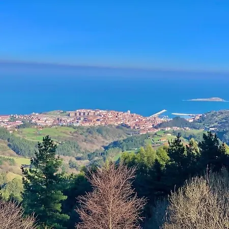 Arostegi , Apto Renovado En Pleno Centro Bermeo