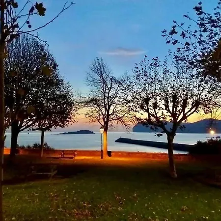 Arostegi , Apto Renovado En Pleno Centro Appartement