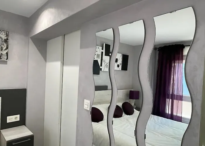 Arostegi , Apto Renovado En Pleno Centro. * Μπερμέο