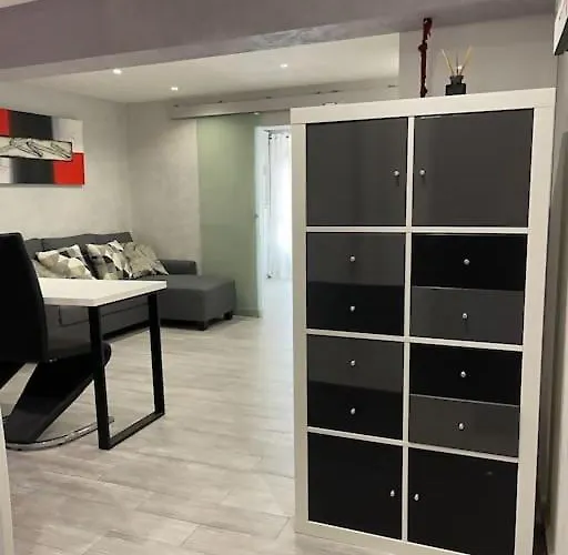 Arostegi , Apto Renovado En Pleno Centro. *