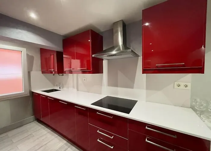 Arostegi , Apto Renovado En Pleno Centro. Διαμέρισμα *